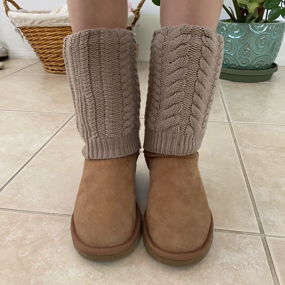 UGG Tularosa Route Detachable Boots Size 6